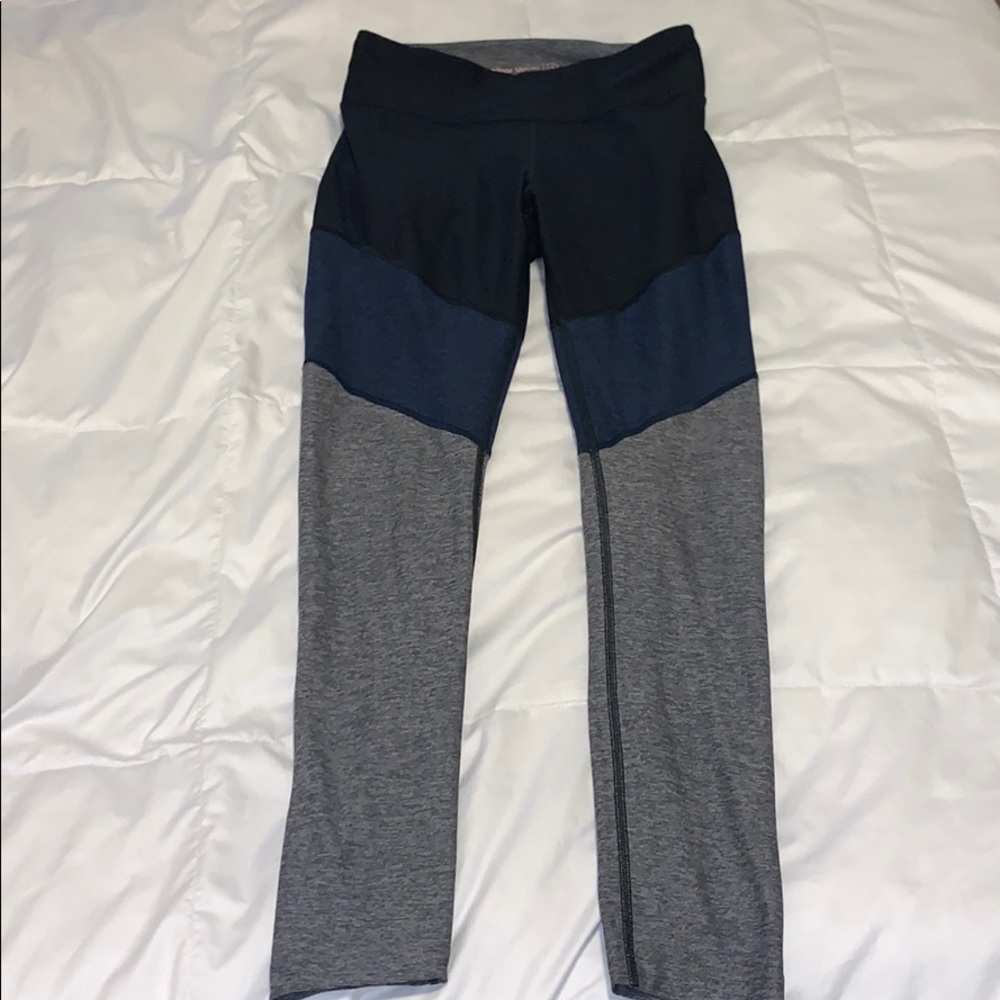 Outdoor Voices Leggings